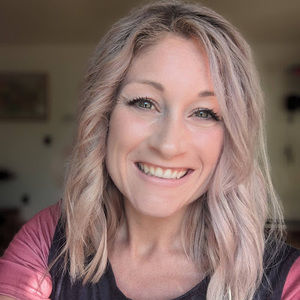 Meet your Posher, Brittni